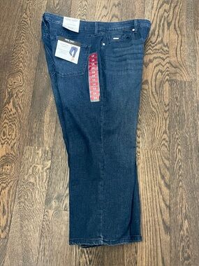 NEW Nine West Jeans Chrystie Capri, Women’s Size 14